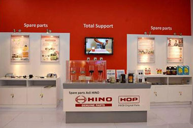 Total Support Corner, Hino Manjakan Pengunjung GIIAS 2015 