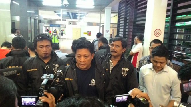 Interpol Buru Buronan Kasus <i>Dwelling Time</i> di Singapura