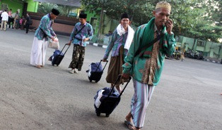 Visa Haji Tak Kunjung Selesai
