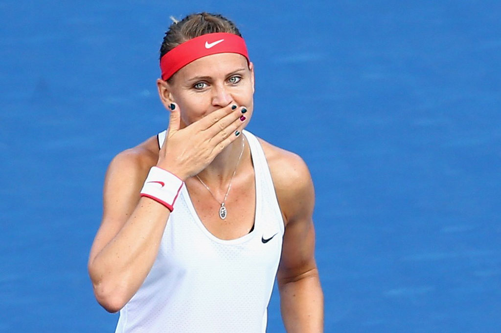 Safarova Melaju ke Final New Haven