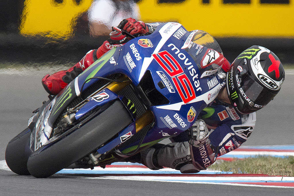 Lorenzo Catatkan Waktu Tercepat di Latihan Ketiga