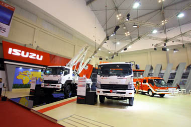 <i>Booth</i> Isuzu jadi Favorit Pengunjung GIIAS 2015 
