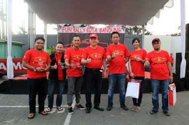 Kia Gelar <i>Fun Rally</i> Keliling Kota Bandung 