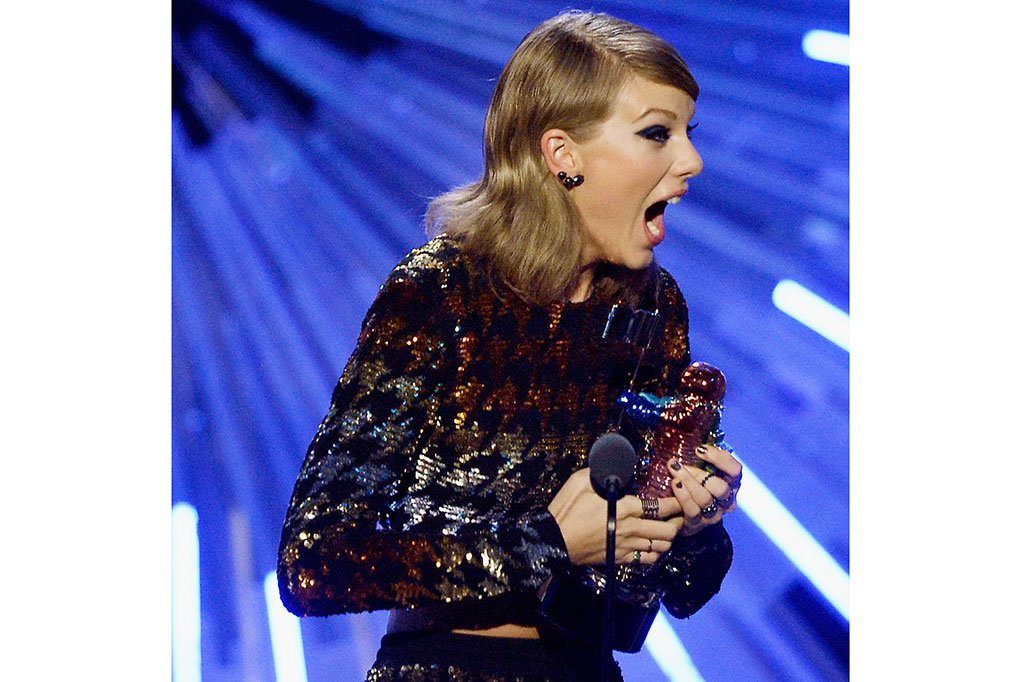 Taylor Swift Sabet Best Pop Video dan Best Female Video