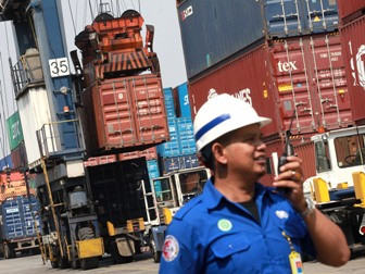 Serikat Pekerja JICT Lapor Masalah <i>Dwelling Time</i> ke DPR 