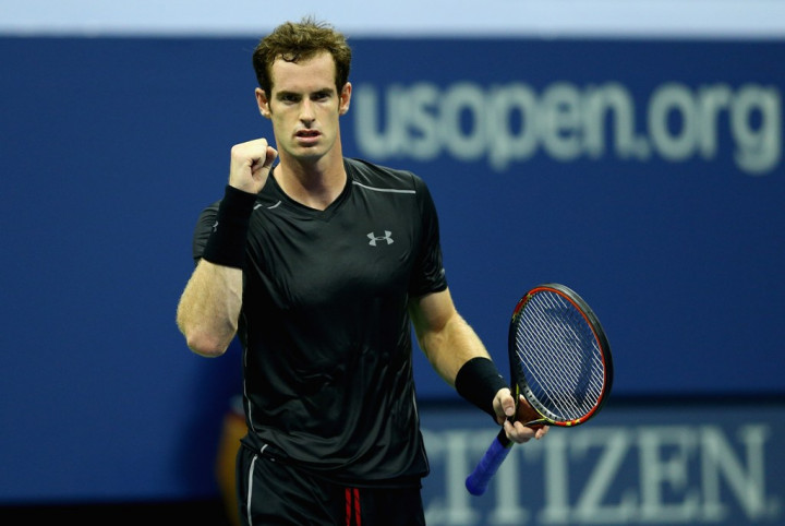 Sengit, Murray Benamkan Kyrgios