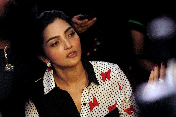 Ashanty Pinjam Kutipan Mario Teguh, 