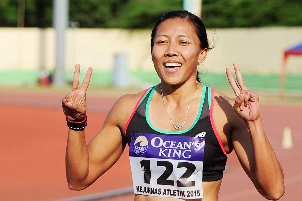 Dedeh Erawati Juarai Nomor Lari Gawang Putri 200 Meter