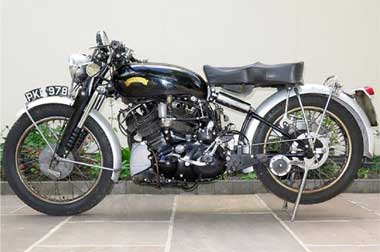 Superbike Tertua di Dunia ini Akhirnya Dijual 