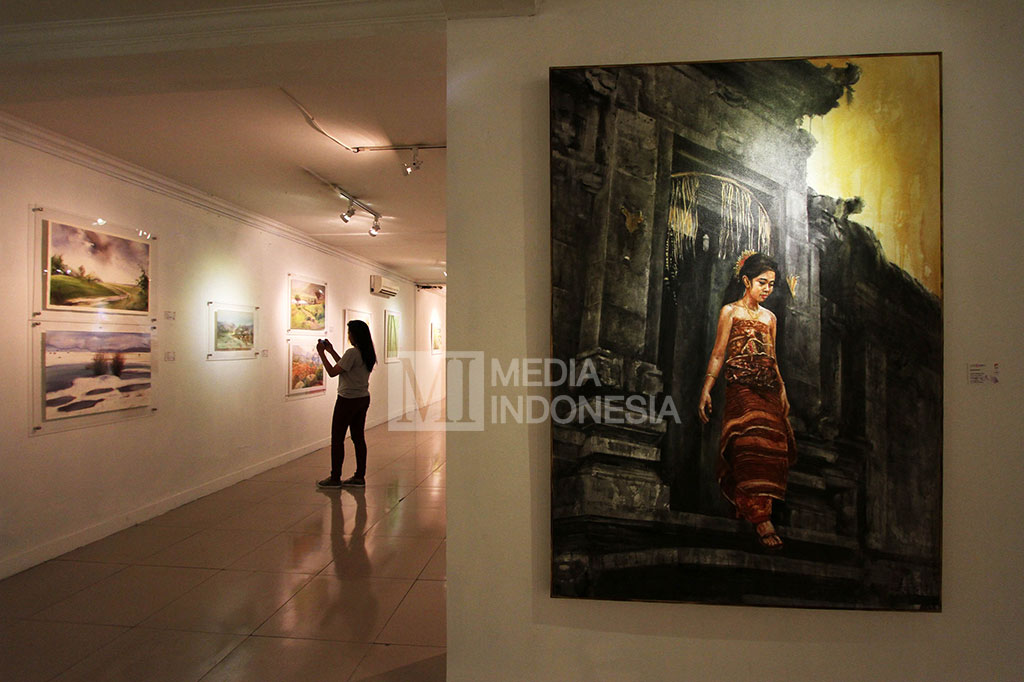 Pameran 'LovE@rth' Dihadiri Dubes Singapura dan Rusia