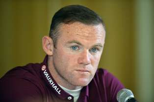 Rooney Bertekad Pecahkan Rekor Bobby Charlton