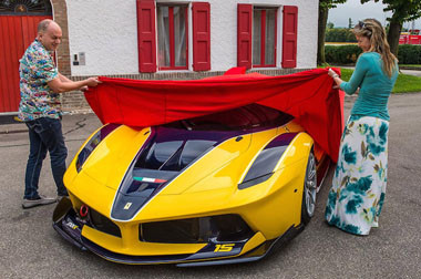 Petinggi Google Beri Hadiah Ferrari LaFerrari FXX K ke Istrinya 