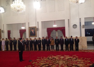 Willem Rampangilei Resmi Jadi Kepala BNPB