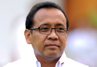 Pratikno Sebut Presiden Belum Tahu Proyek Listrik 35 Ribu MW Direvisi