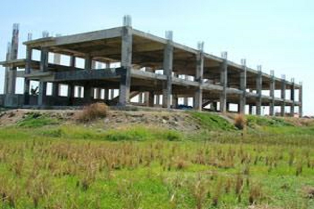 Pembangunan Gedung KPT bernilai miliaran rupiah mangkrak, MTVN - Kuntoro Tayubi