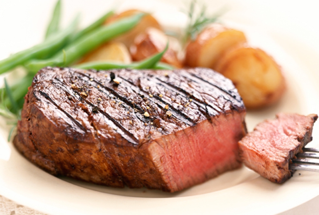 Makan Steak Seminggu Sekali Picu Kanker Usus? - Medcom.id