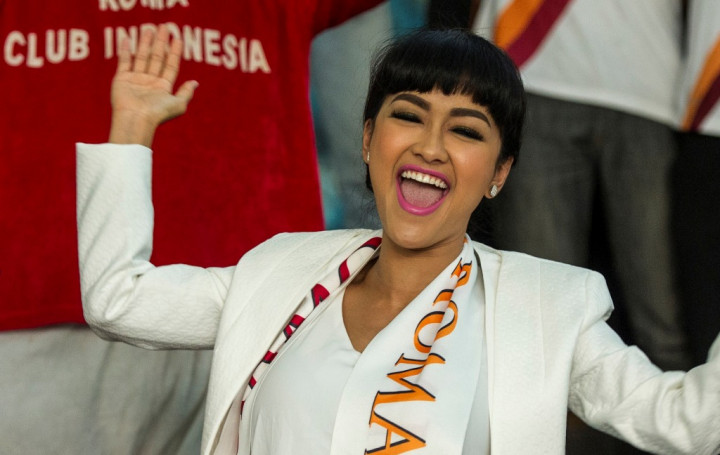 Jupe Beri Dukungan untuk Gadis Kecil Penderita Kanker