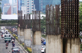 <i>Sudah Tak Ada [Lagi] Cerita Monorel Jakarta</i>