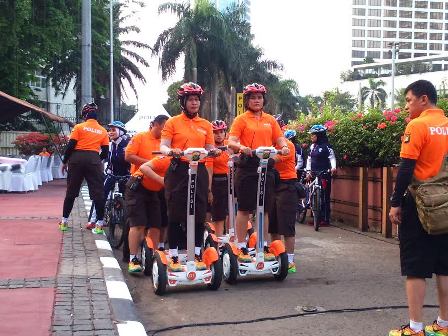 Polda Metro Turunkan Pasukan Segway Amankan CFD