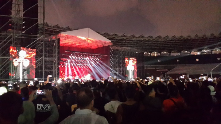 40 Ribu Penonton Konser Bon Jovi Tak Mungkin Salah  