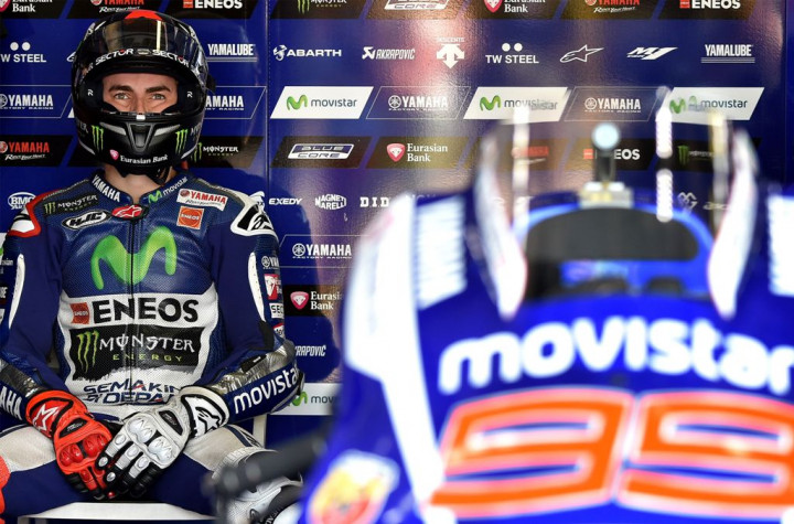 Tertinggal 23 Poin dari Rossi, Lorenzo Masih Optimistis Juara