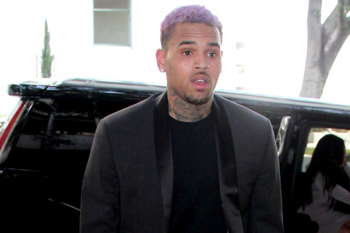 Ingin Hak Asuh Anak, Chris Brown Jalani Tes Narkoba