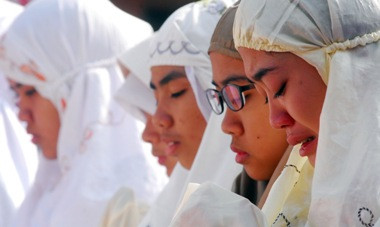 Keluarga Korban Tewas Insiden Crane Dapat Santunan Rp38 Juta