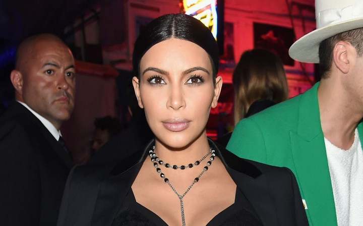 Hillary Clinton Puji Kepribadian Kim Kardashian