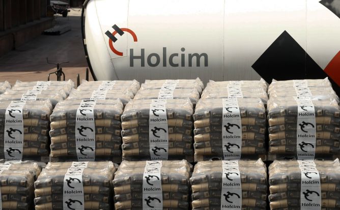 Holcim Indonesia efektif gabungkan 2 perusahaan. REUTERS/Arnd Wiegmann