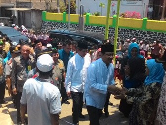 Gus Ipul Kunjungi Rumah Duka Korban <i>Crane</i>