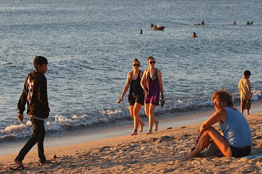 Kapolsek Kuta Dicopot karena Peras Belasan Turis Australia