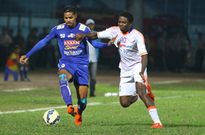 Pelatih Arema Minta Skuatnya Waspadai Kebobolan di Menit Akhir