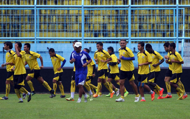 Pelatih Arema Mewaspadai Empat Pemain Bali United
