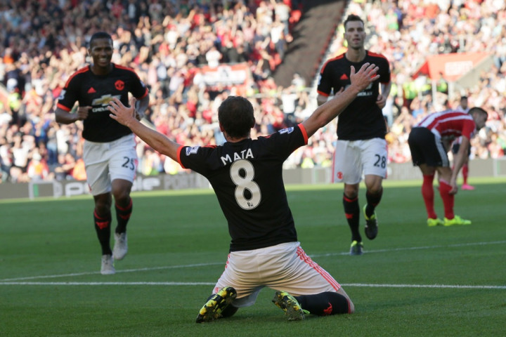 Lima Gol Tercipta di St Mary, MU Benamkan Southampton