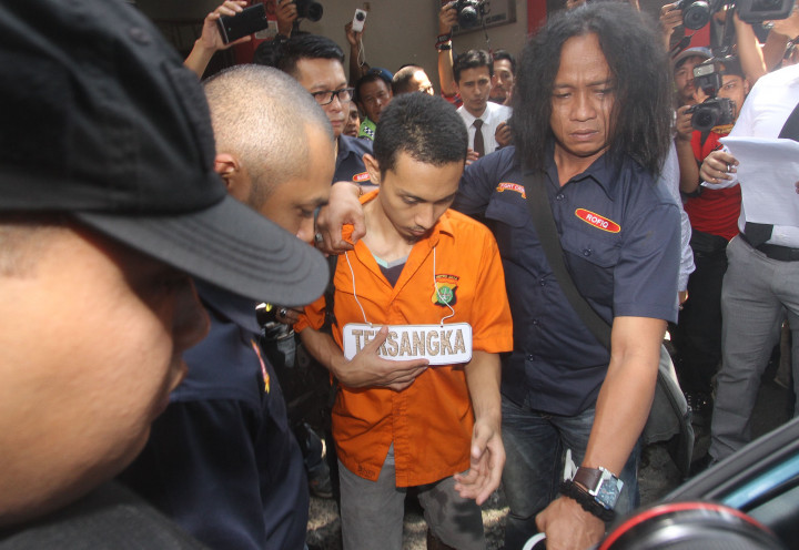 Siang Ini, Pembunuh Deudeuh 'Tataa Chubby' Disidang