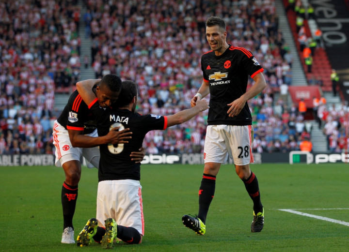 Kunci Sukses MU Bekuk Southampton Versi Schneiderlin