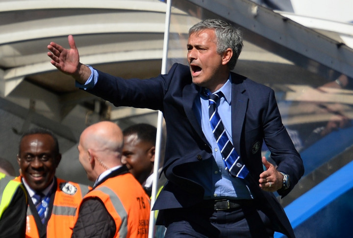 Mourinho: Saya Ingin Mendatangkan Seluruh Pemain Arsenal ke Chelsea!