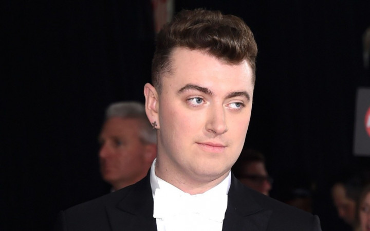 Sam Smith Perdengarkan Penggalan Soundtrack James Bond 