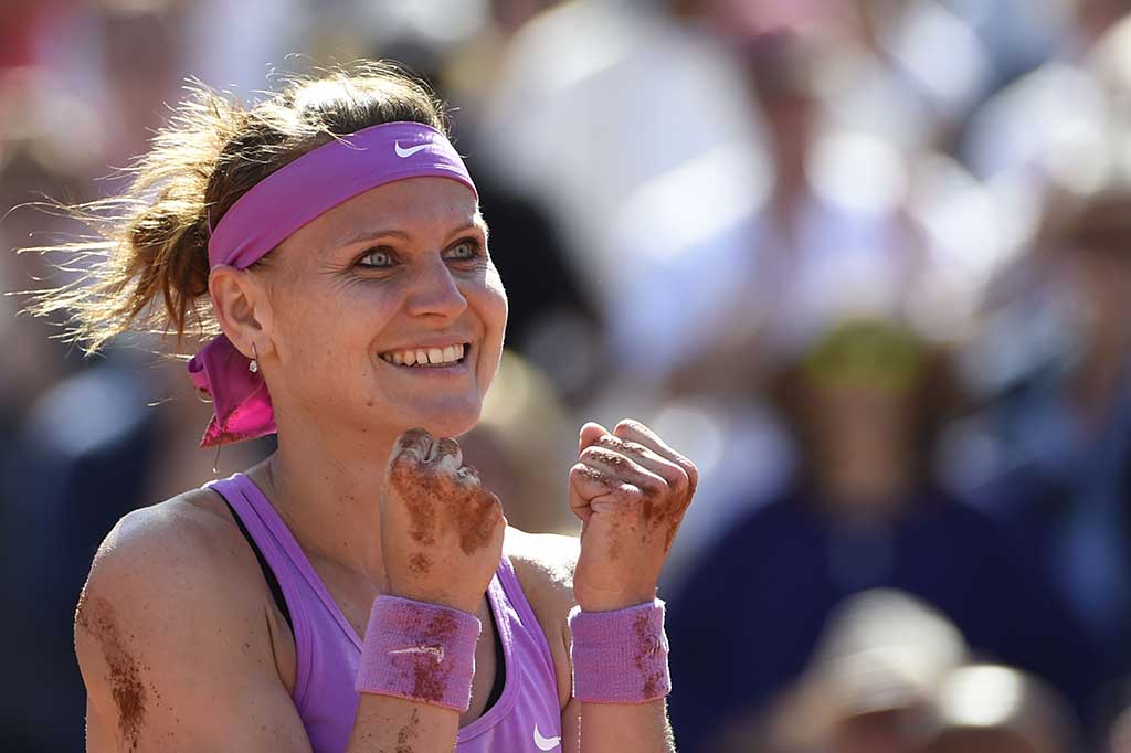 Safarova Keluar dari Rumah Sakit