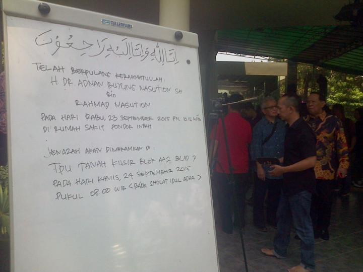 RSPI Menolak Bicara soal Penyakit Adnan Buyung