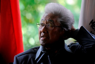Idealisme Adnan Buyung Tak Pernah Luntur