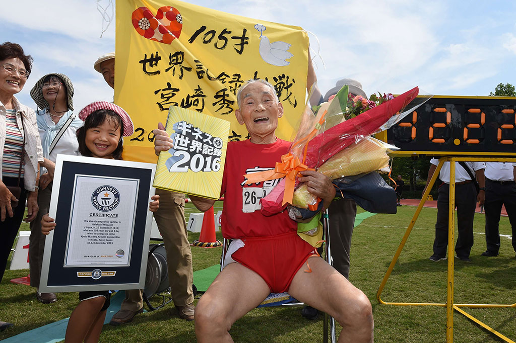  Hidekichi Miyazaki, Pelari Tertua Berusia 105 Tahun