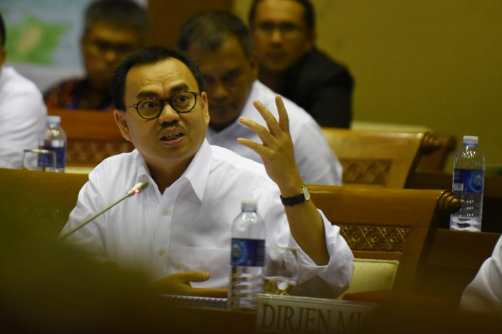 Lagi, Pemerintah Optimistis Bangun Pembangkit Listrik 35.000 Mw 