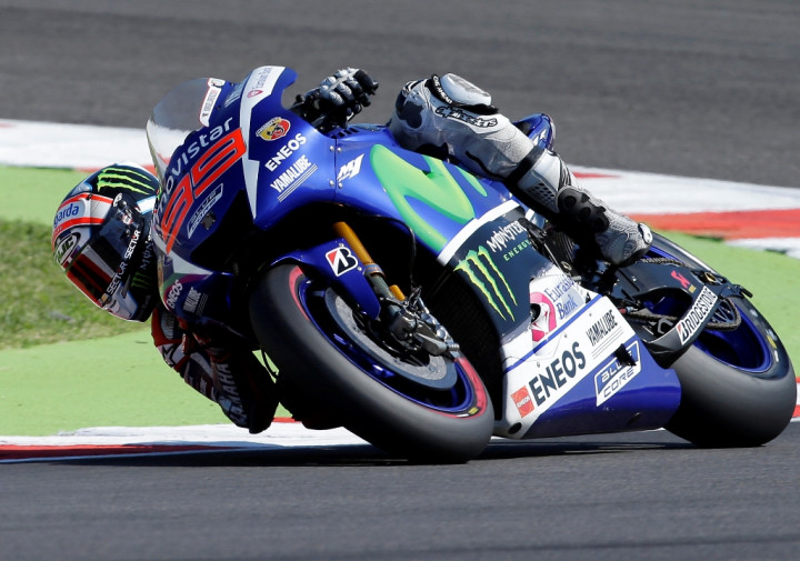 Lorenzo Asapi Marquez dan Rossi di Latihan Bebas Pertama