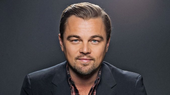 Leonardo DiCaprio Terima Penghargaan SAG Sebagai Aktor yang Menginspirasi