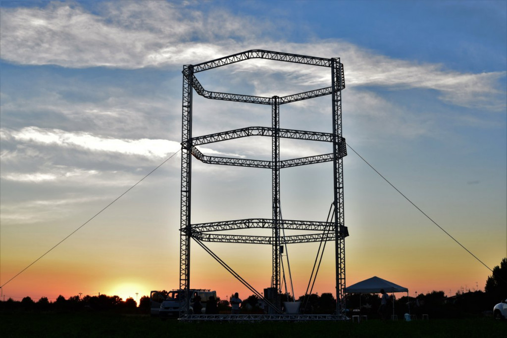 Big Delta diklaim sebagai 3D printer terbesar di dunia.