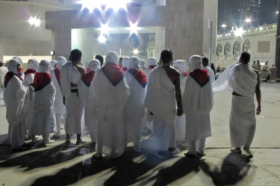 Jemaah haji asal Indonesia sedang beribadah -- Antara/Saptono