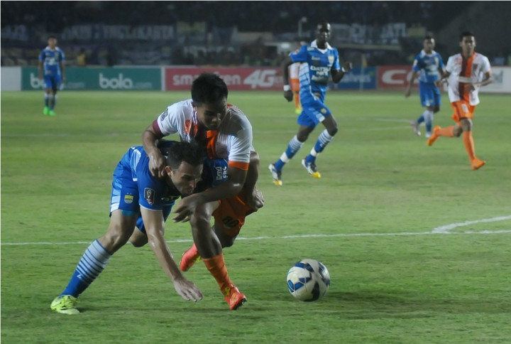 Djanur: Gara-Gara Komentar Iwan Setiawan Fan Persib Padati Stadion 