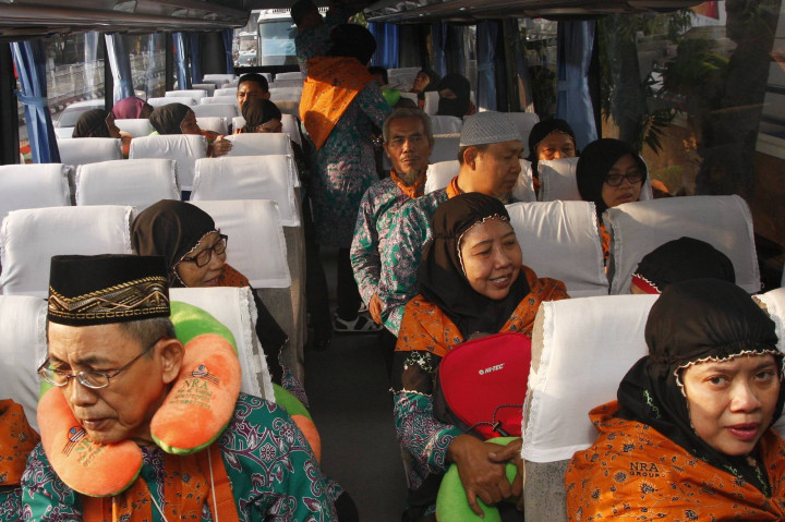 Siang Ini, Jemaah Haji Kloter Jakarta Utara Tiba di Tanah Air