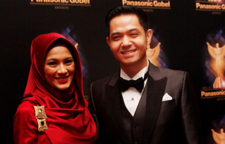 Alyssa Soebandono dan Dude Harlino Urus Anak Tanpa Pengasuh